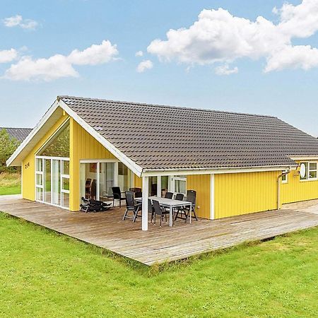 10 Person Holiday Home In Brovst Luaran gambar